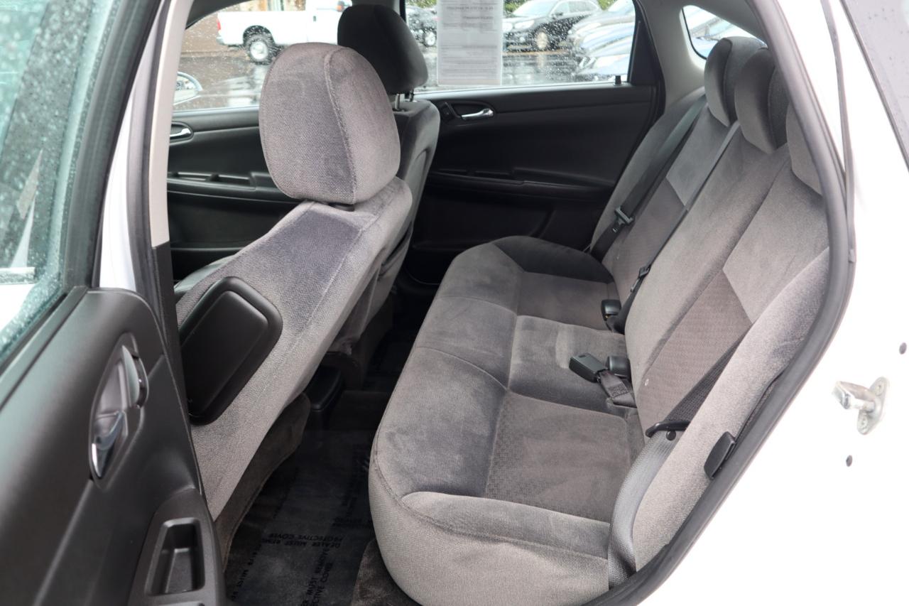 Chevrolet Impala LS 2010