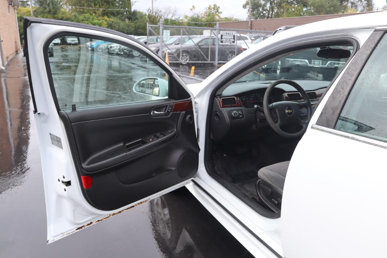 Chevrolet Impala LS 2010