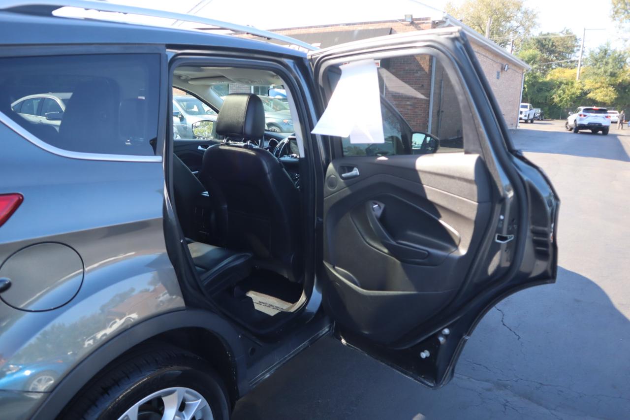Ford Escape Titanium 4WD 2015