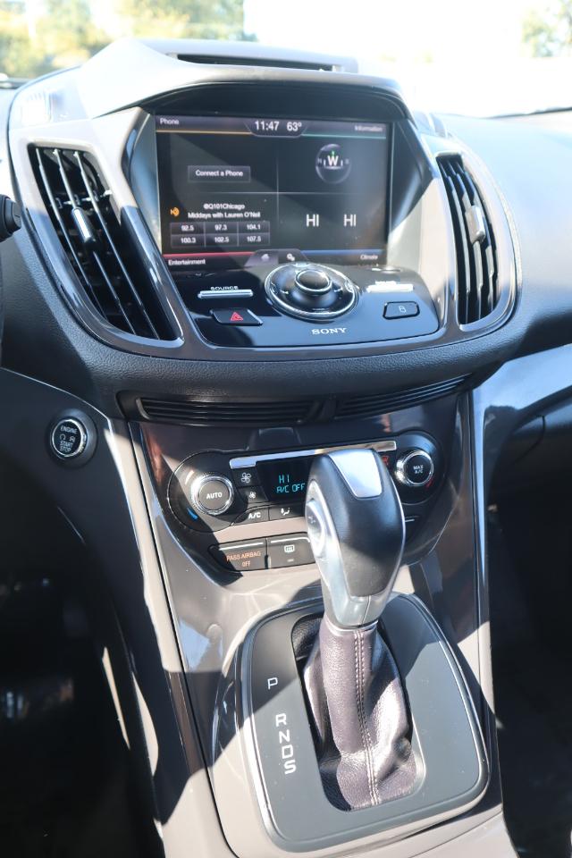 Ford Escape Titanium 4WD 2015