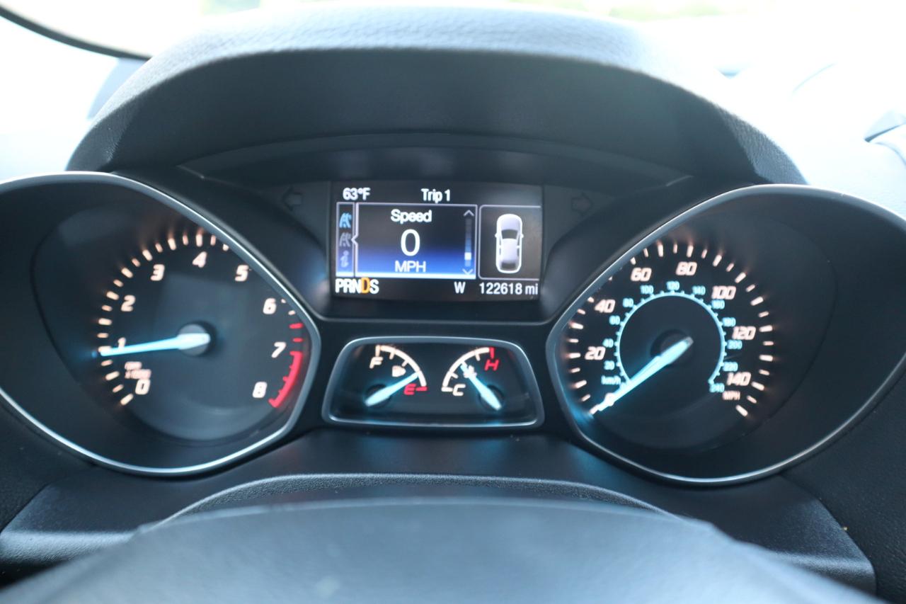 Ford Escape Titanium 4WD 2015