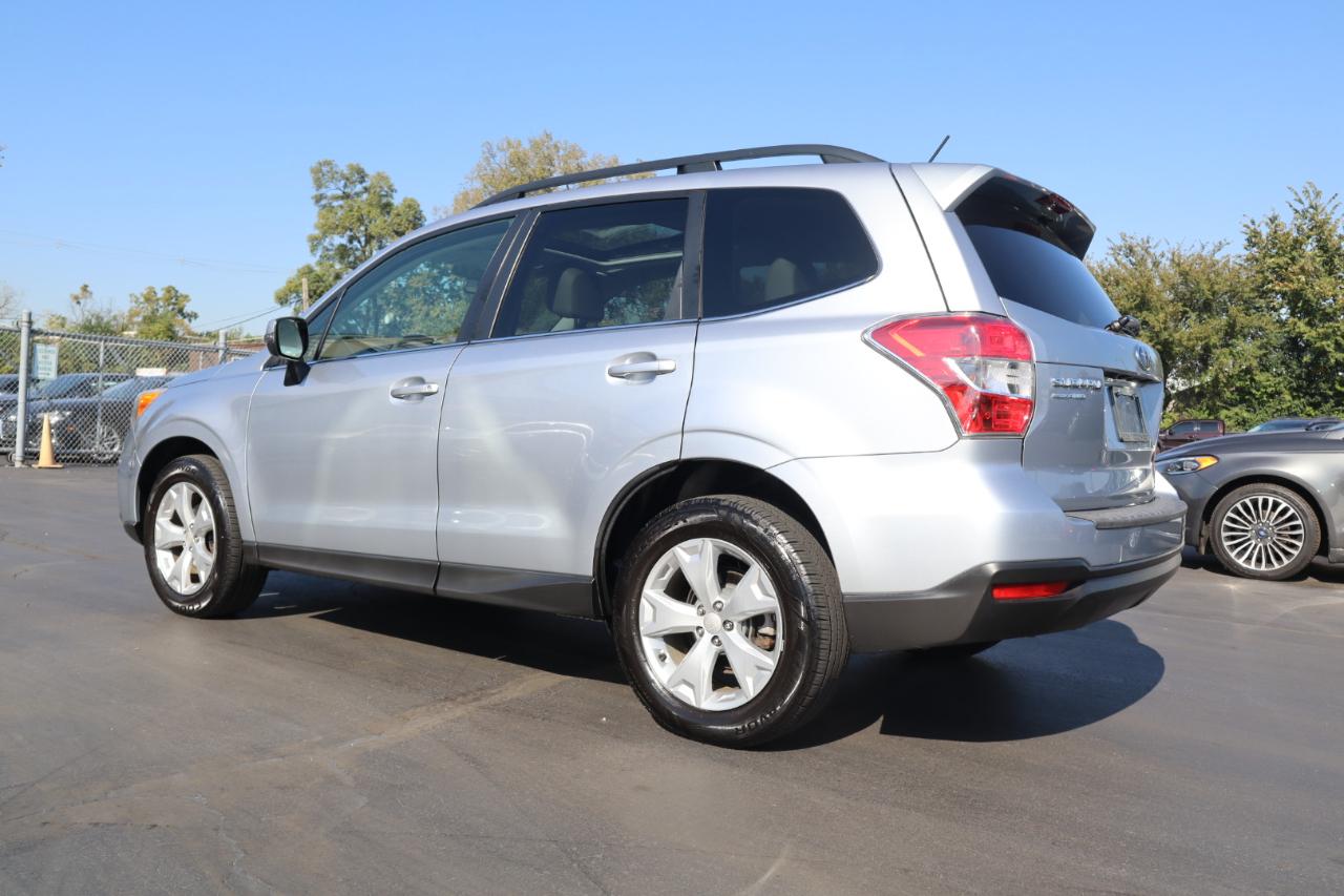 Subaru Forester 2.5i Touring 2014