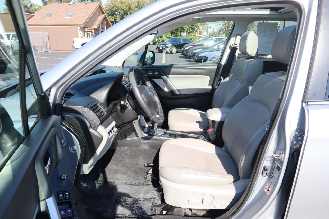 Subaru Forester 2.5i Touring 2014