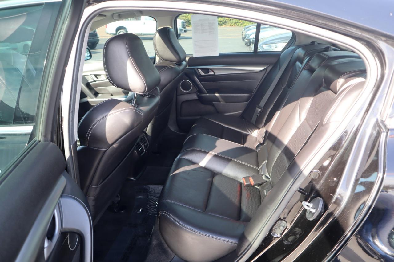 Acura TL 5-Speed AT SH-AWD with Tech Package 2010