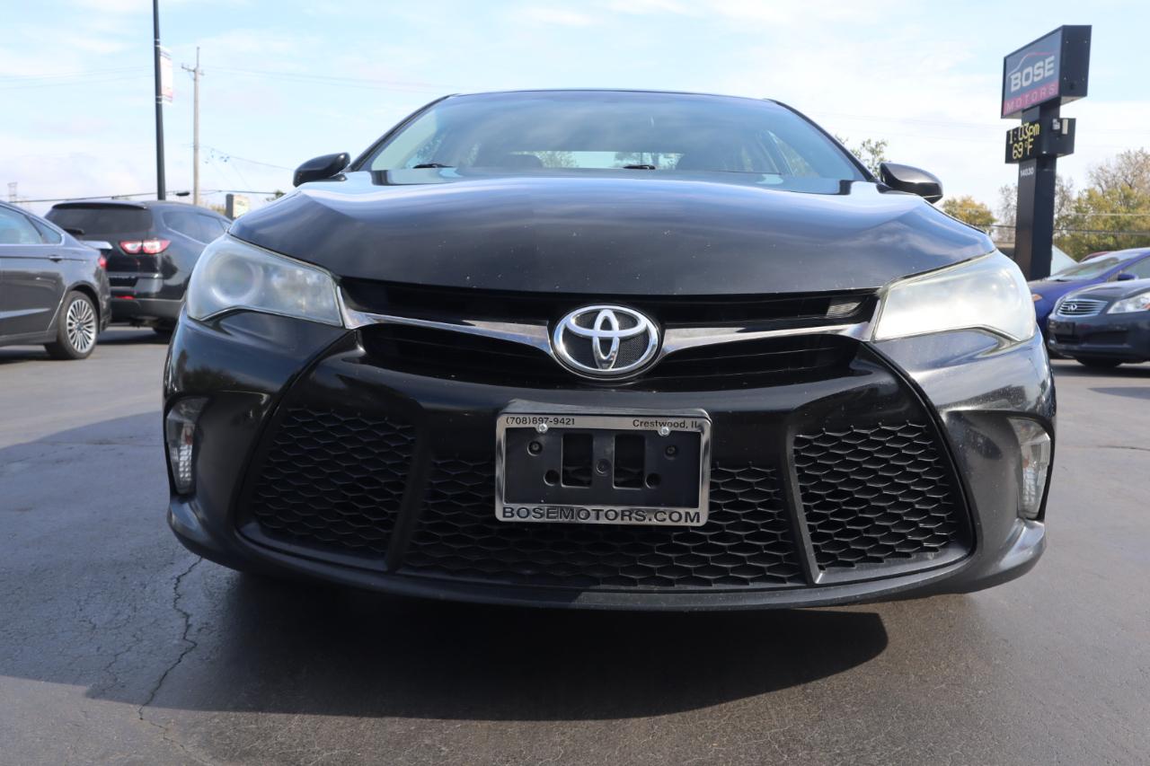 Toyota Camry SE 2017