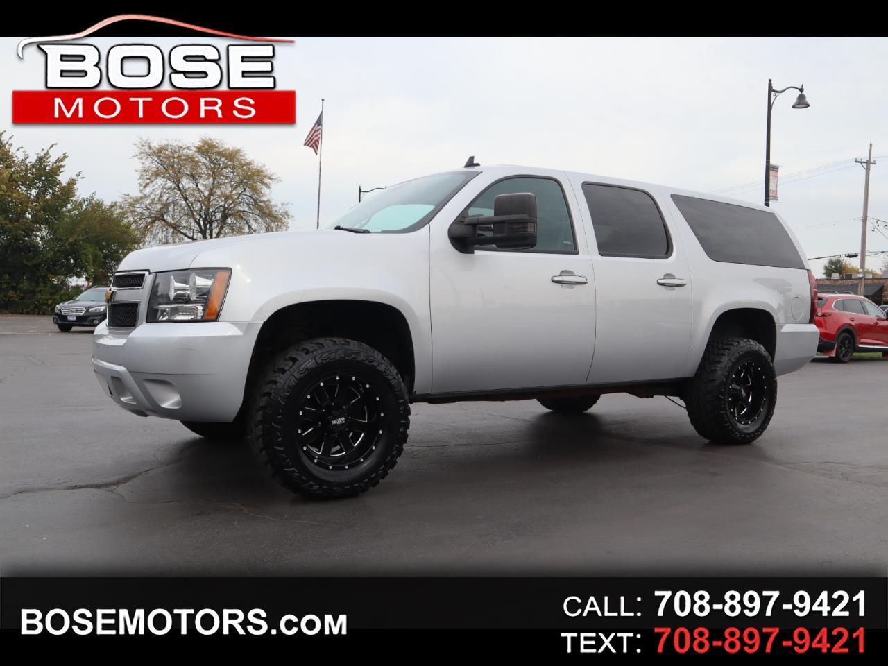 Chevrolet Suburban LT 1500 4WD 2014