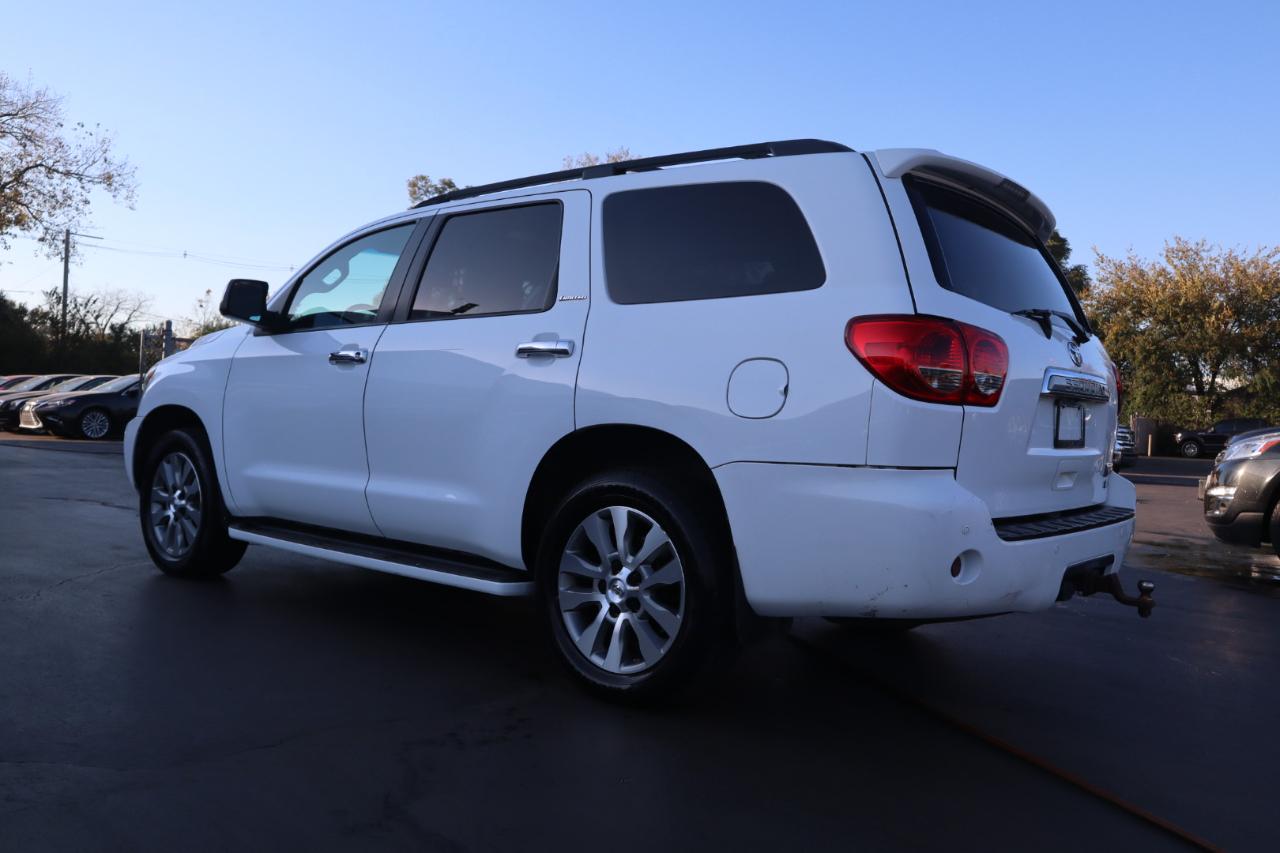 Toyota Sequoia Limited 4WD FFV 2013