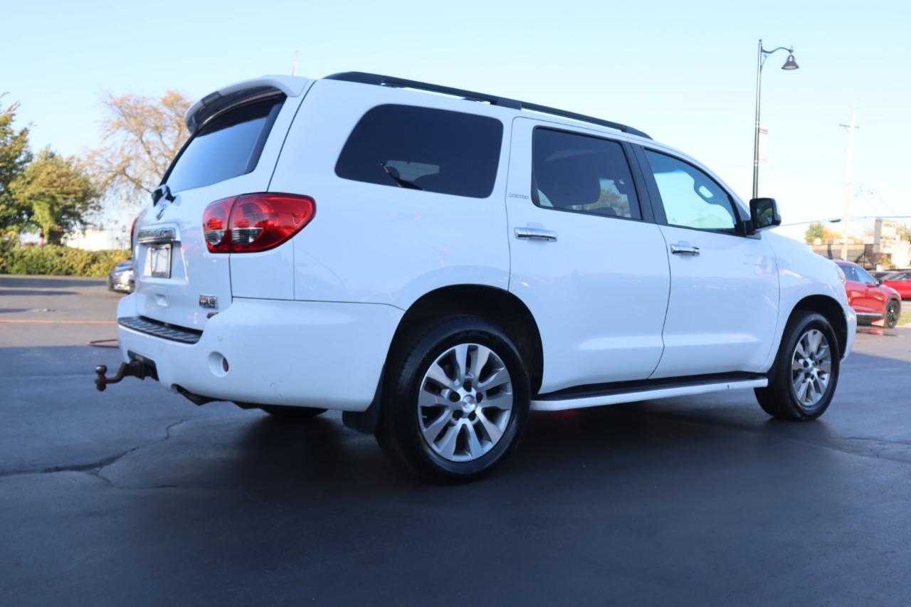 Toyota Sequoia Limited 4WD FFV 2013