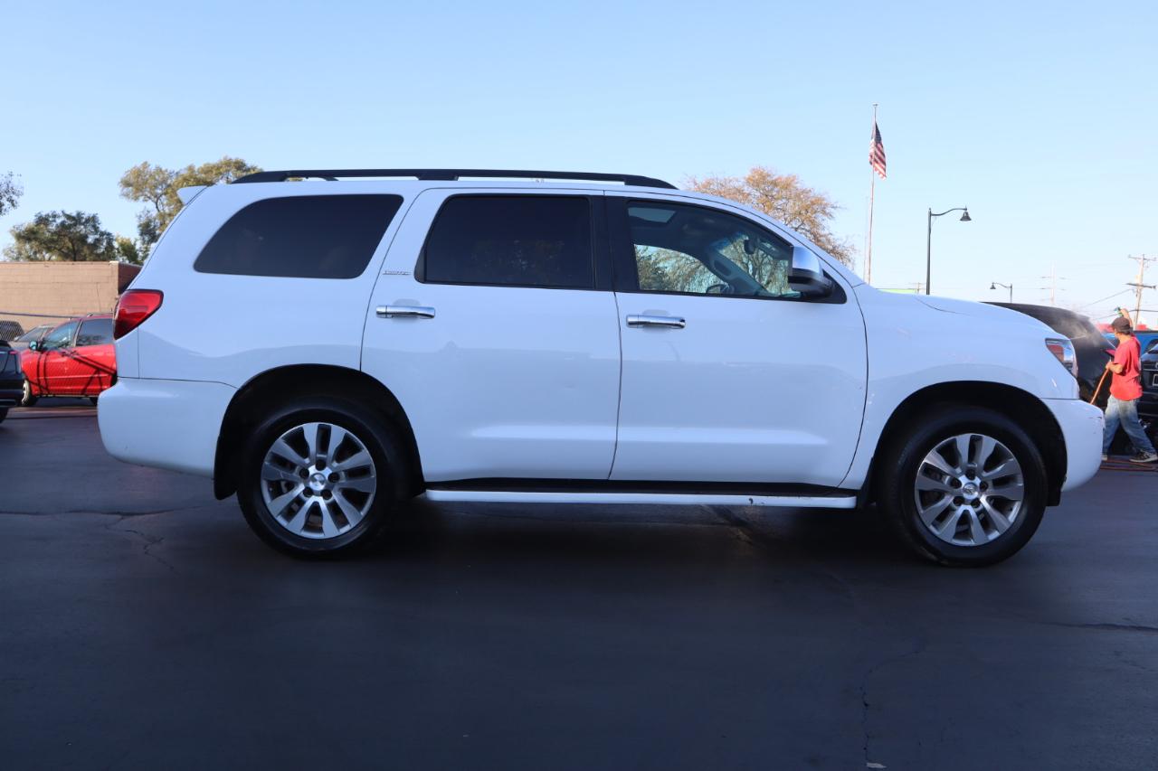 Toyota Sequoia Limited 4WD FFV 2013