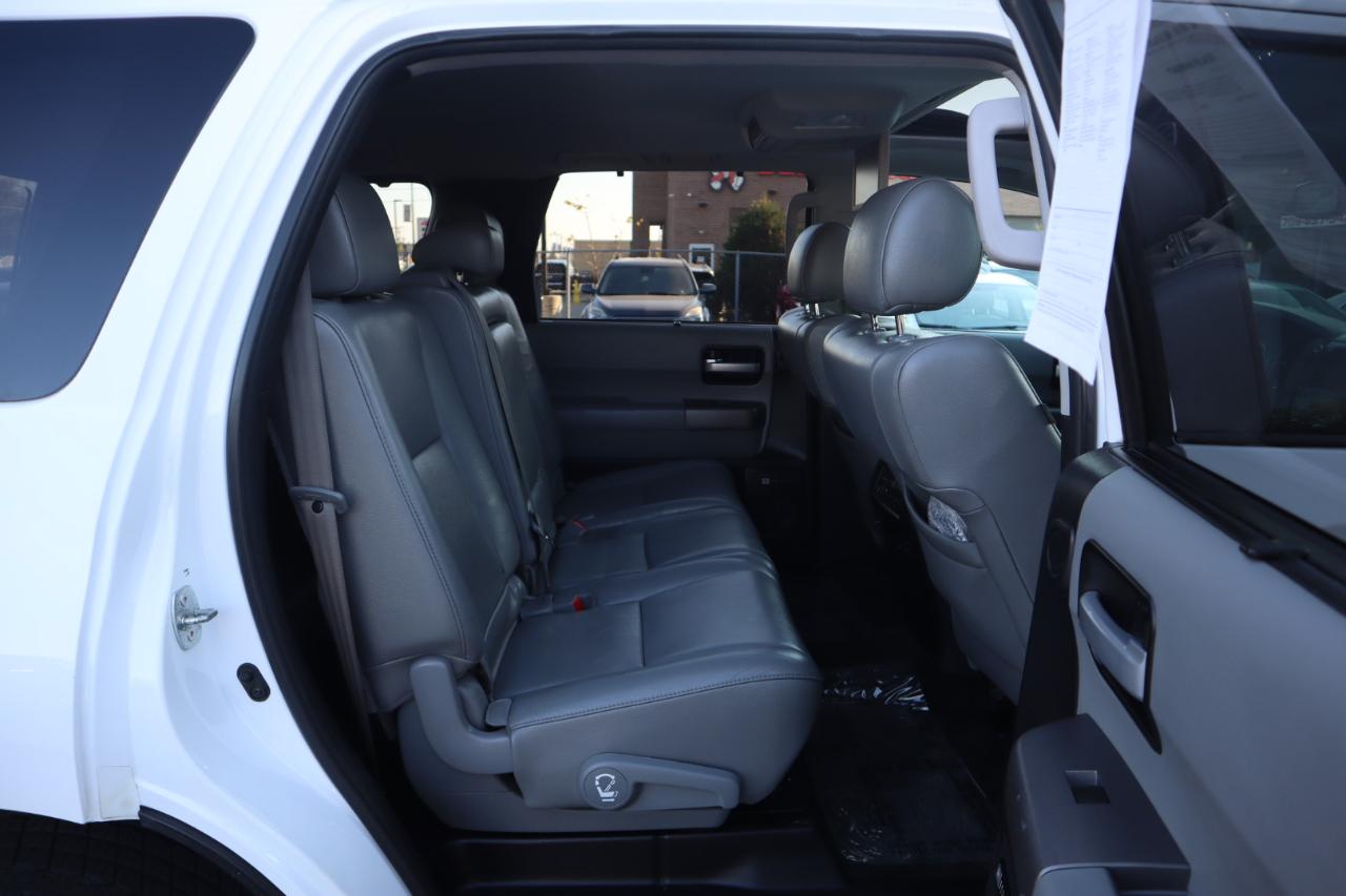 Toyota Sequoia Limited 4WD FFV 2013