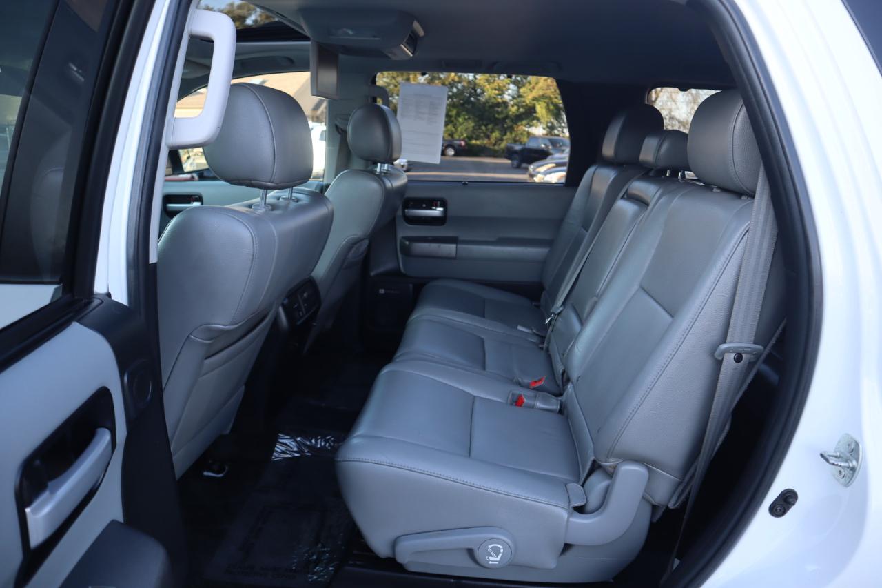 Toyota Sequoia Limited 4WD FFV 2013