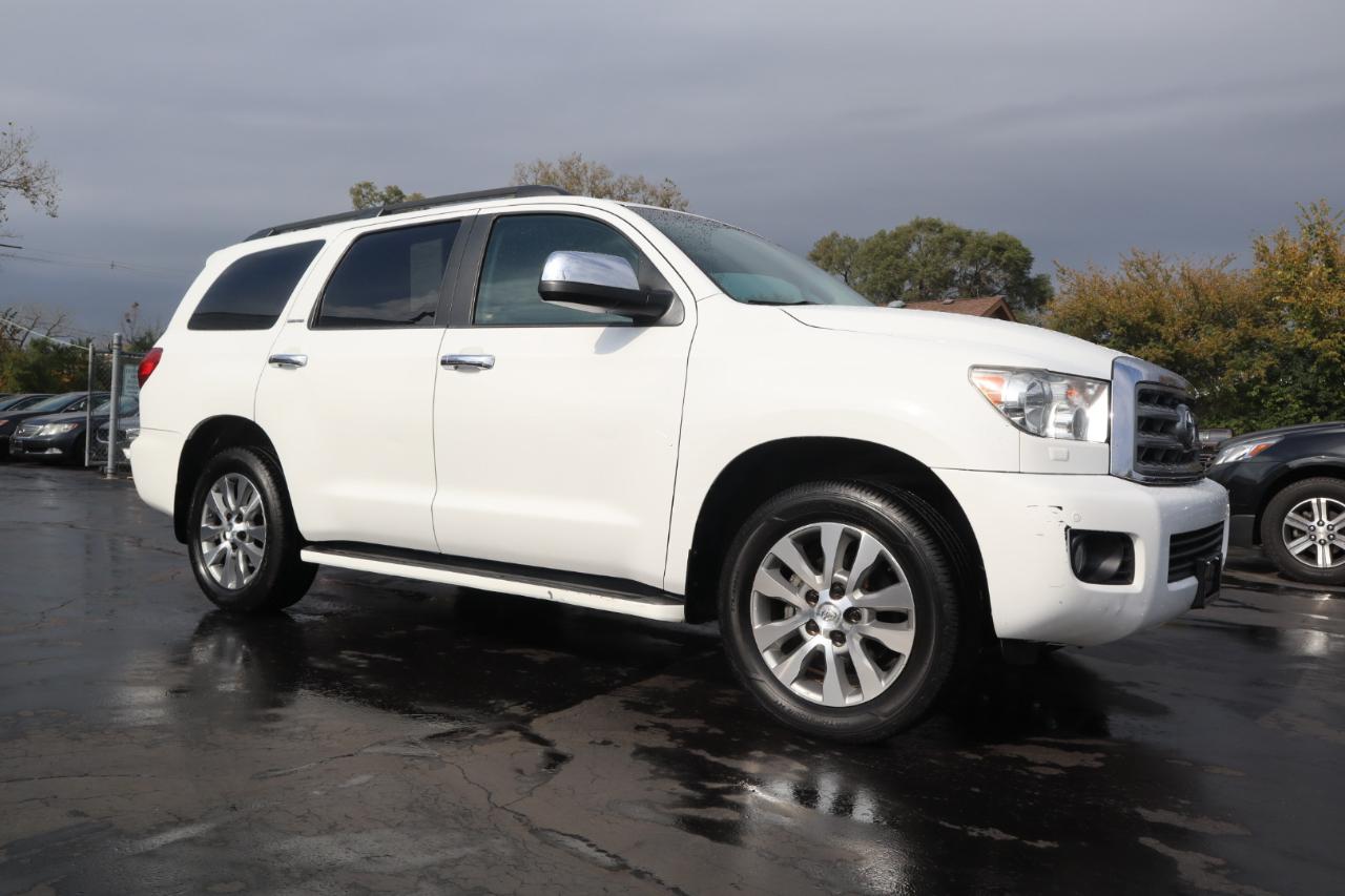 Toyota Sequoia Limited 4WD FFV 2013