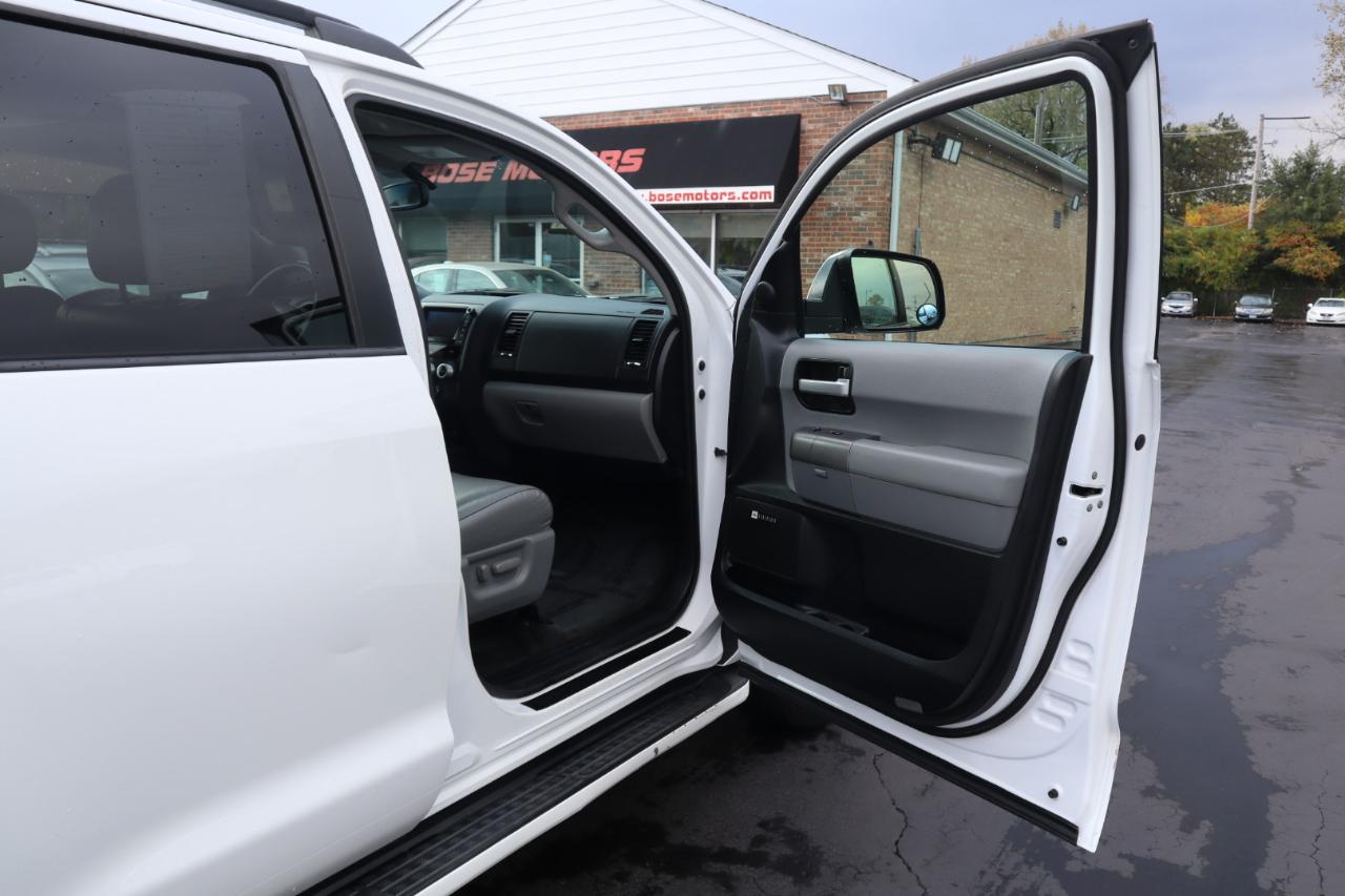 Toyota Sequoia Limited 4WD FFV 2013