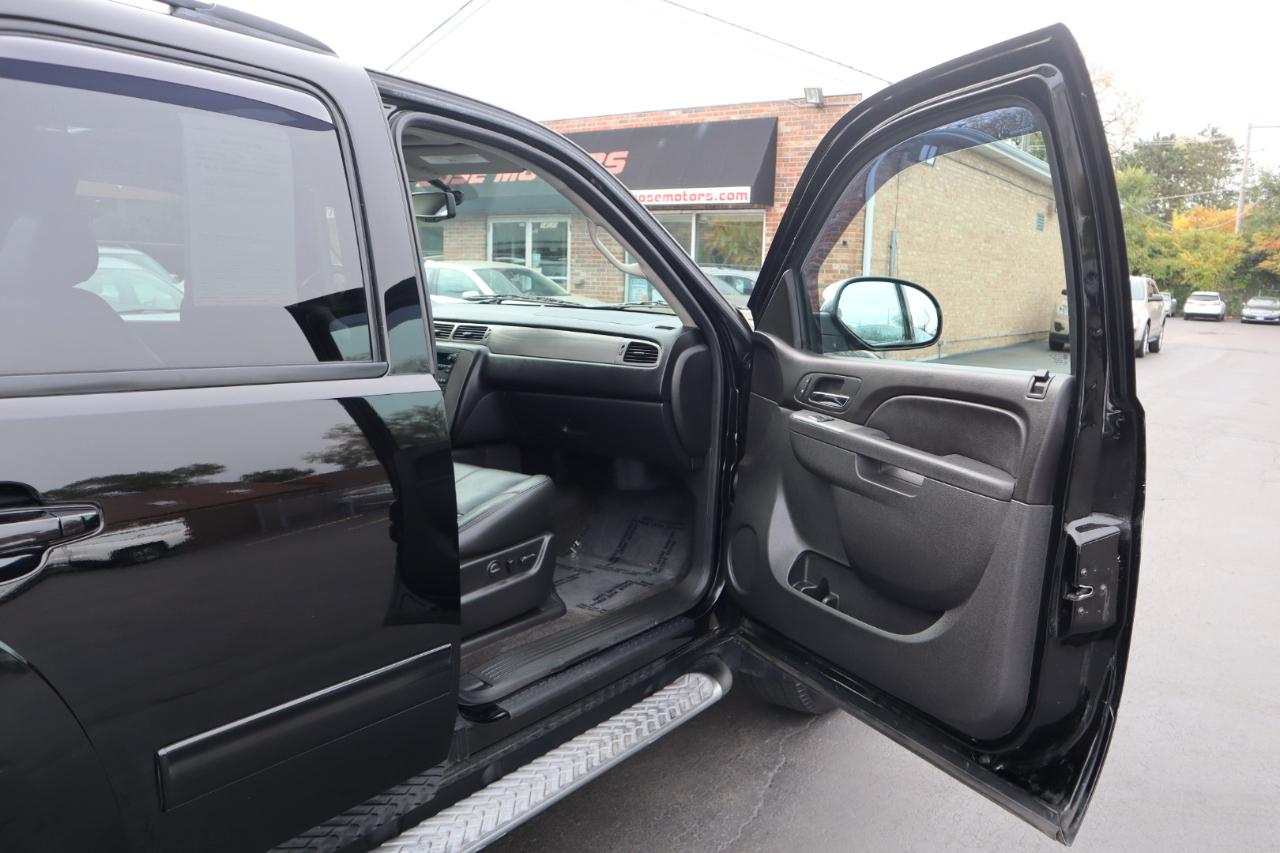 Chevrolet Tahoe LT 4WD 2012