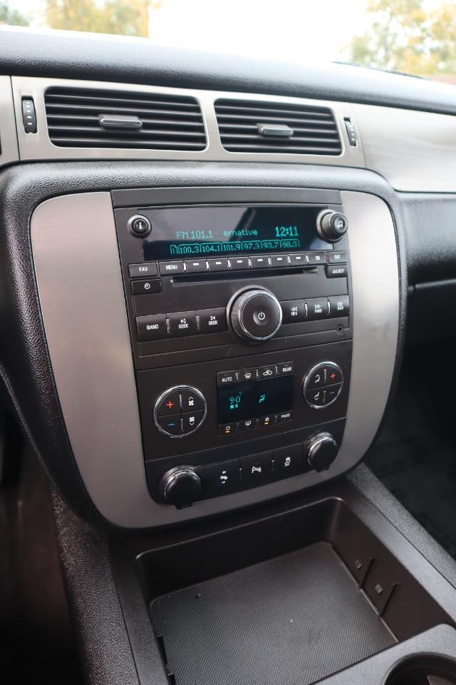 Chevrolet Tahoe LT 4WD 2012