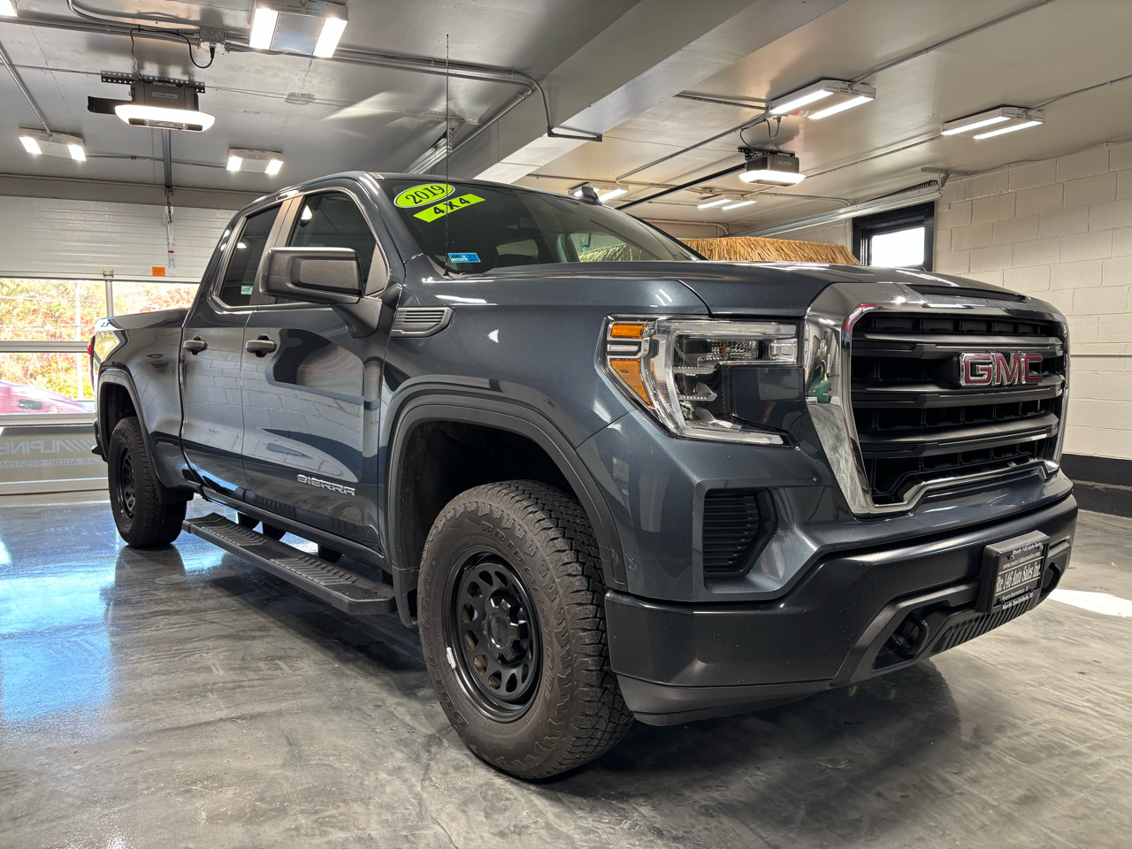 GMC Sierra 1500  2019 GMC Sierra 1500  2019