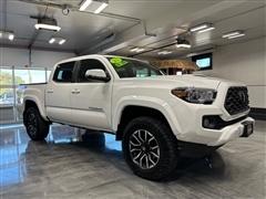 2022 Toyota Tacoma 4WD 