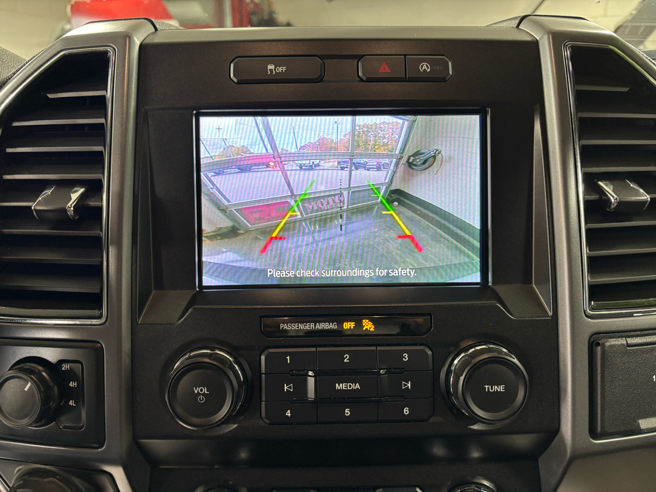 Ford F-150  2020 Ford F-150  2020