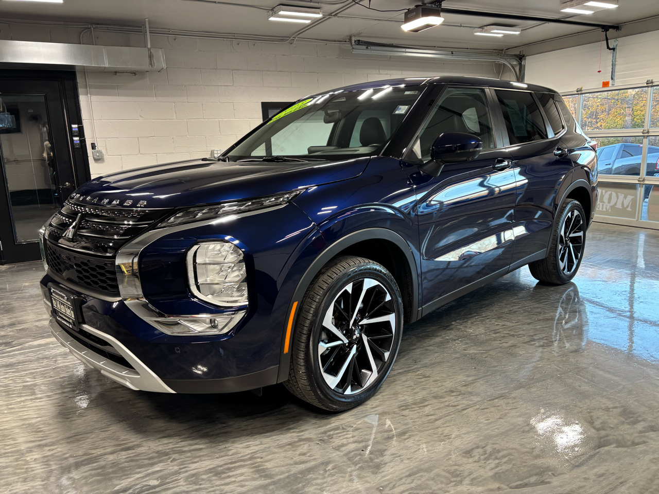 Mitsubishi Outlander SE Black Edition S-AWC 2023