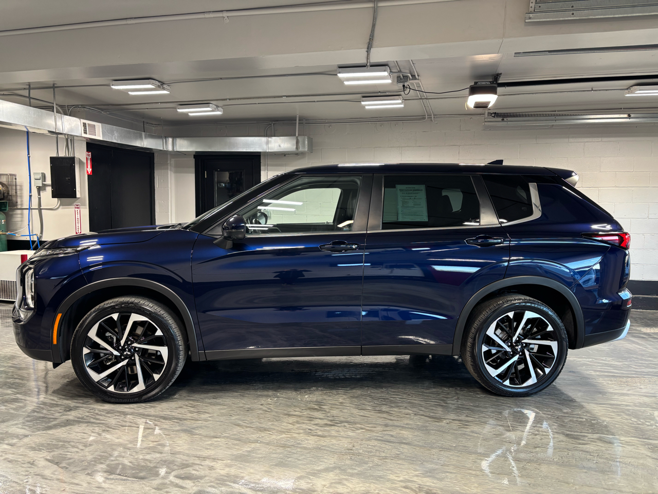 Mitsubishi Outlander SE Black Edition S-AWC 2023