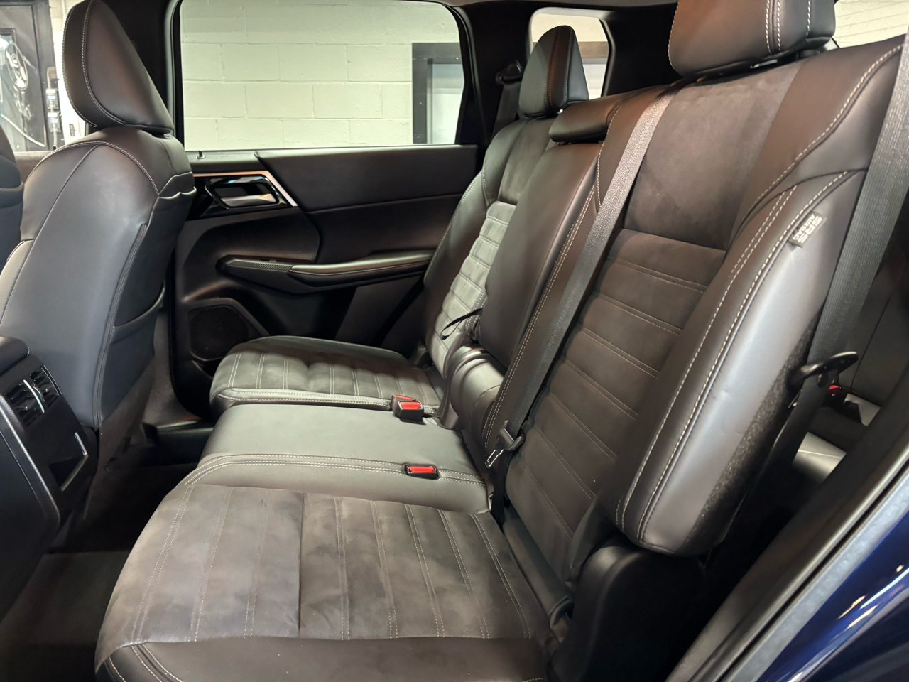 Mitsubishi Outlander SE Black Edition S-AWC 2023