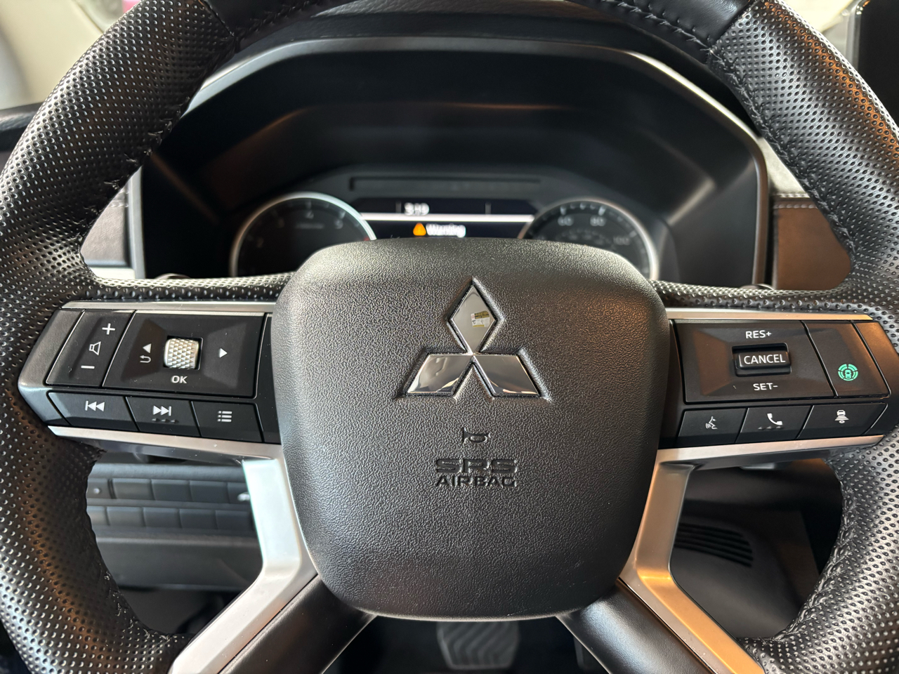 Mitsubishi Outlander SE Black Edition S-AWC 2023