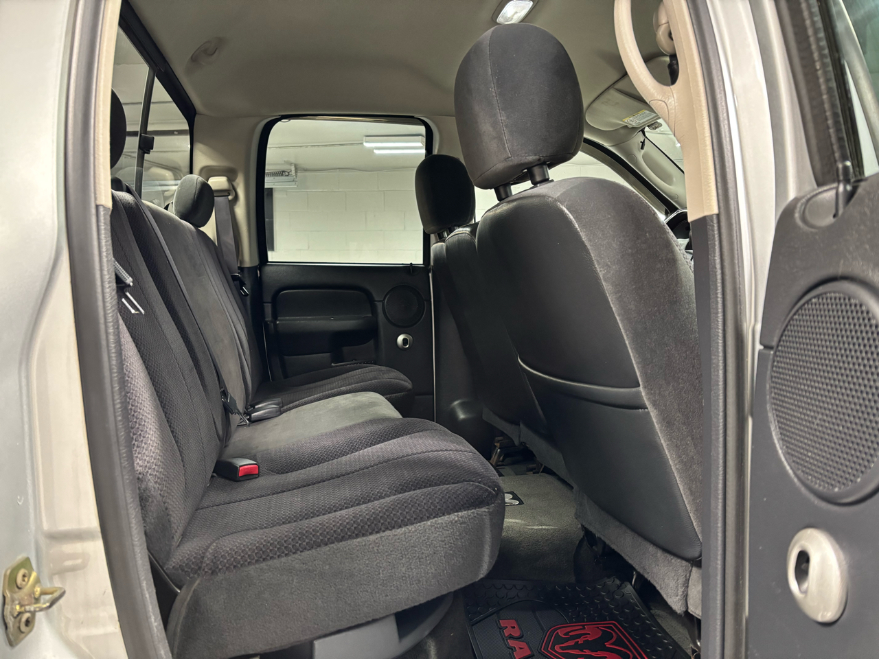 Dodge Ram 2500  2004 Dodge Ram 2500  2004