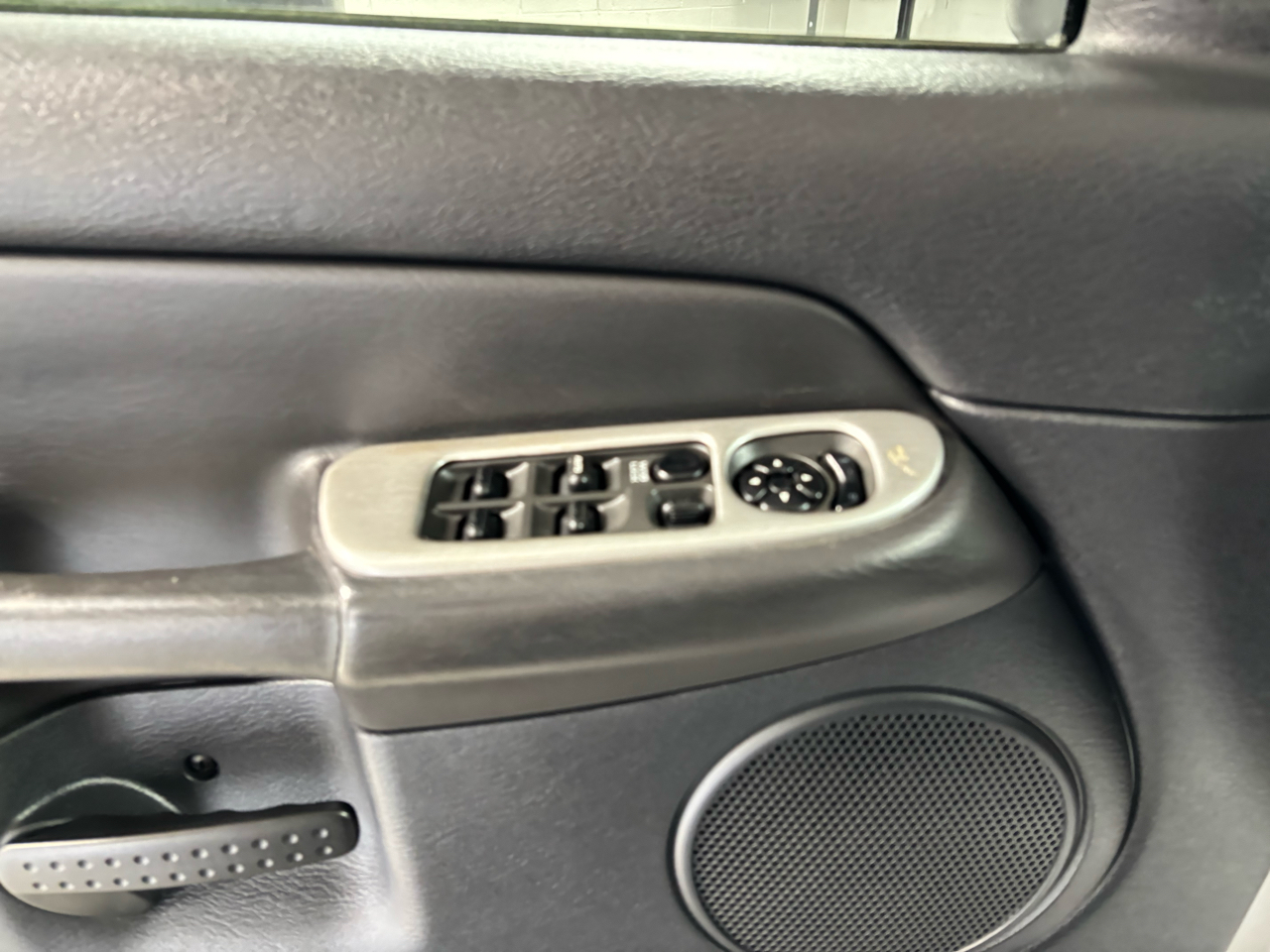 Dodge Ram 2500  2004 Dodge Ram 2500  2004