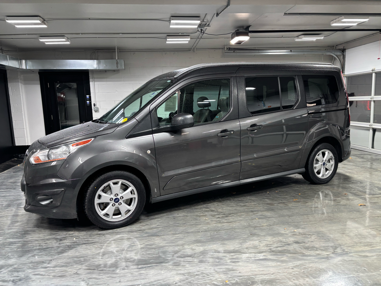 Ford Transit Connect Wagon 4dr Wgn LWB Titanium w/Rear Liftgate 2016
