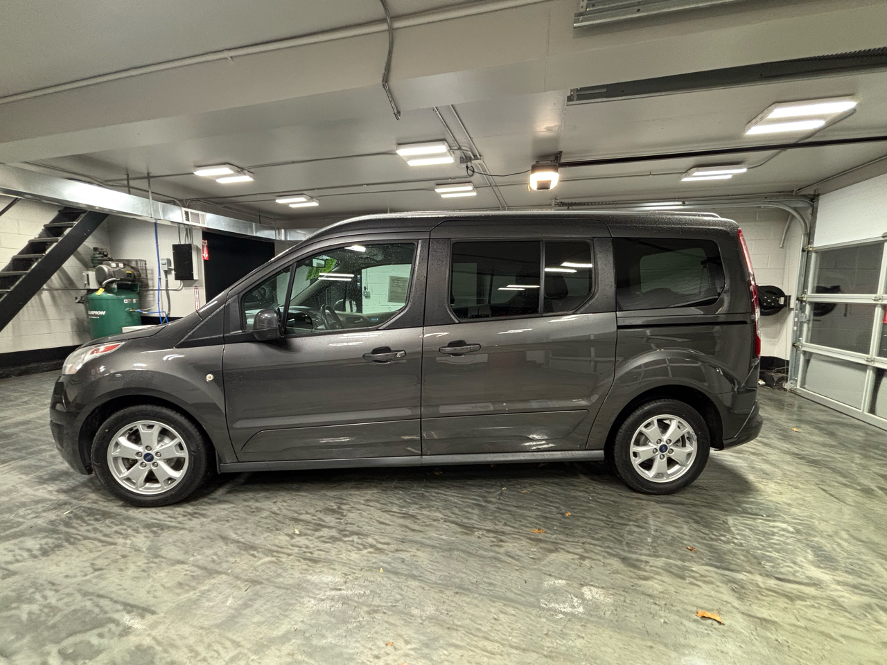 Ford Transit Connect Wagon 4dr Wgn LWB Titanium w/Rear Liftgate 2016