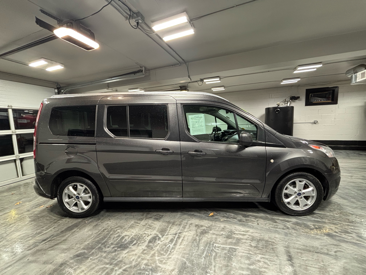 Ford Transit Connect Wagon 4dr Wgn LWB Titanium w/Rear Liftgate 2016