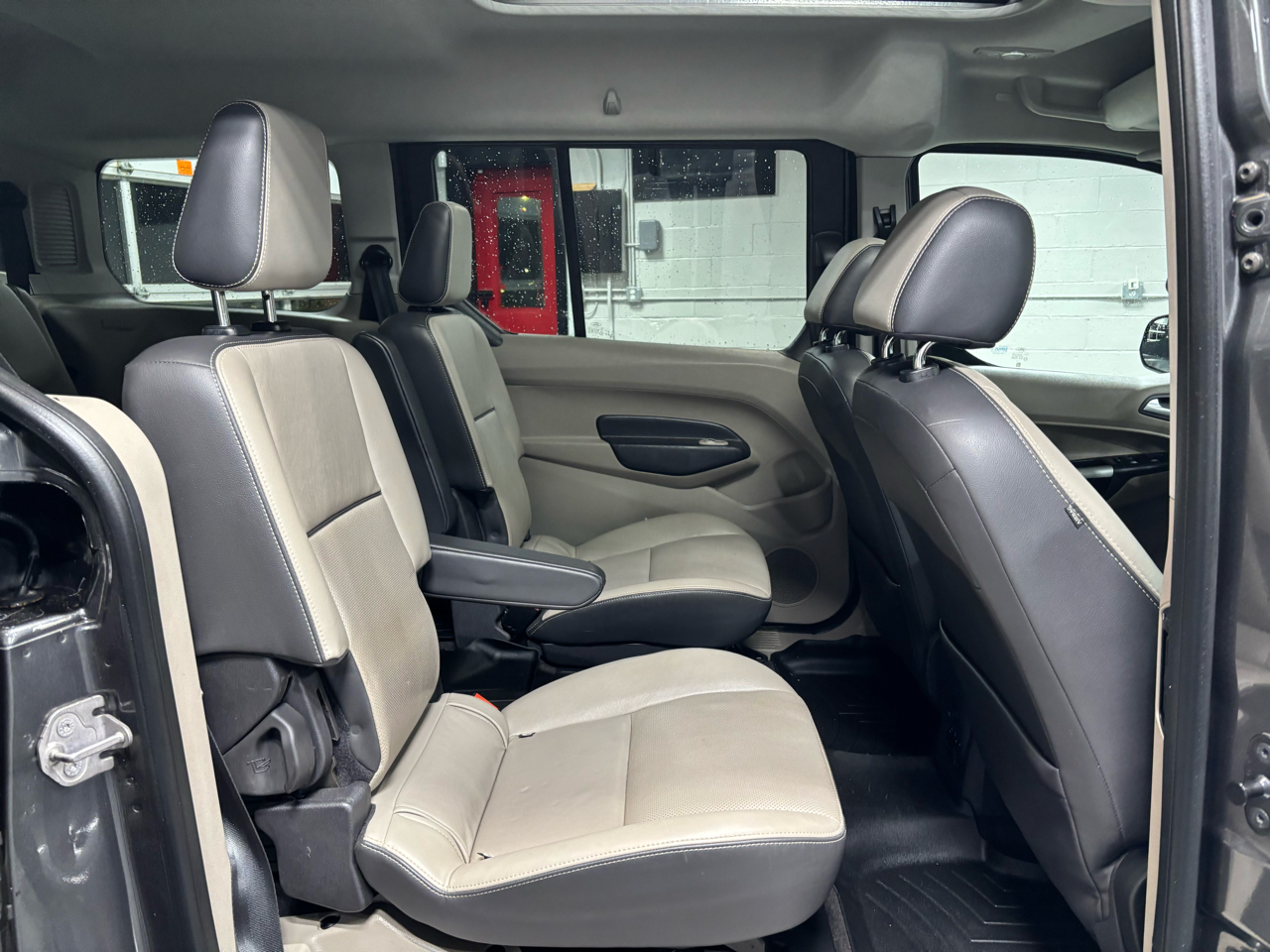 Ford Transit Connect Wagon 4dr Wgn LWB Titanium w/Rear Liftgate 2016