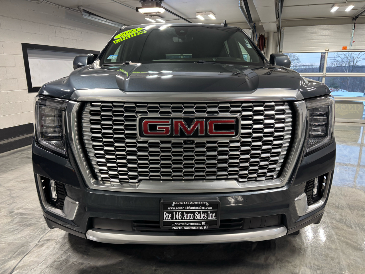 GMC Yukon XL 4WD 4dr Denali 2021