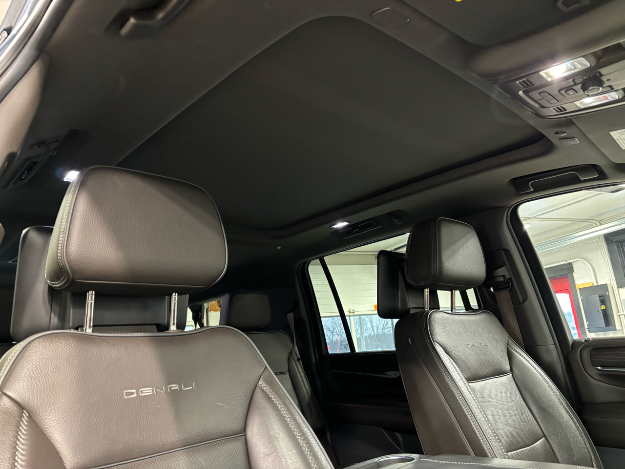 GMC Yukon XL 4WD 4dr Denali 2021