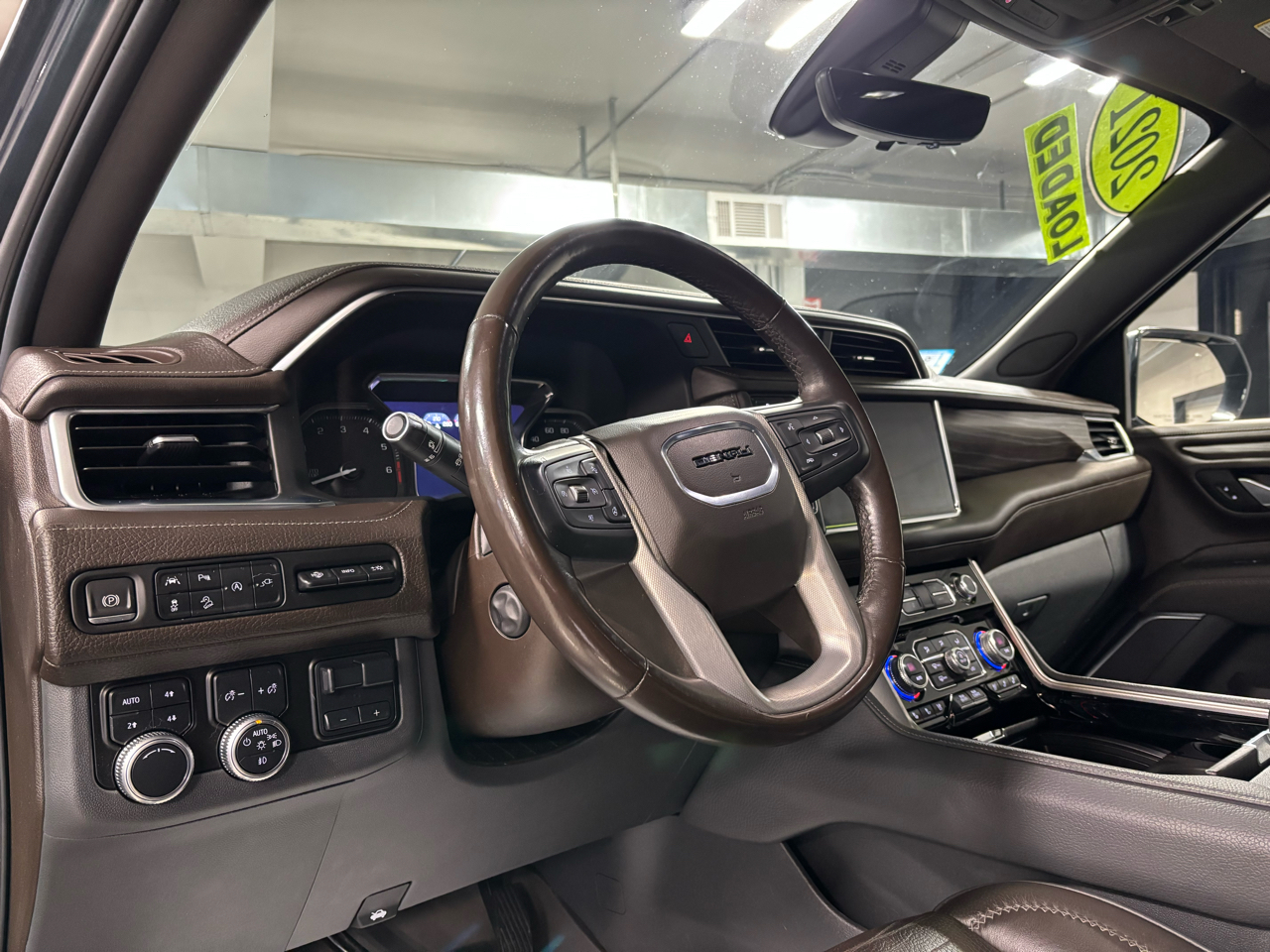 GMC Yukon XL 4WD 4dr Denali 2021