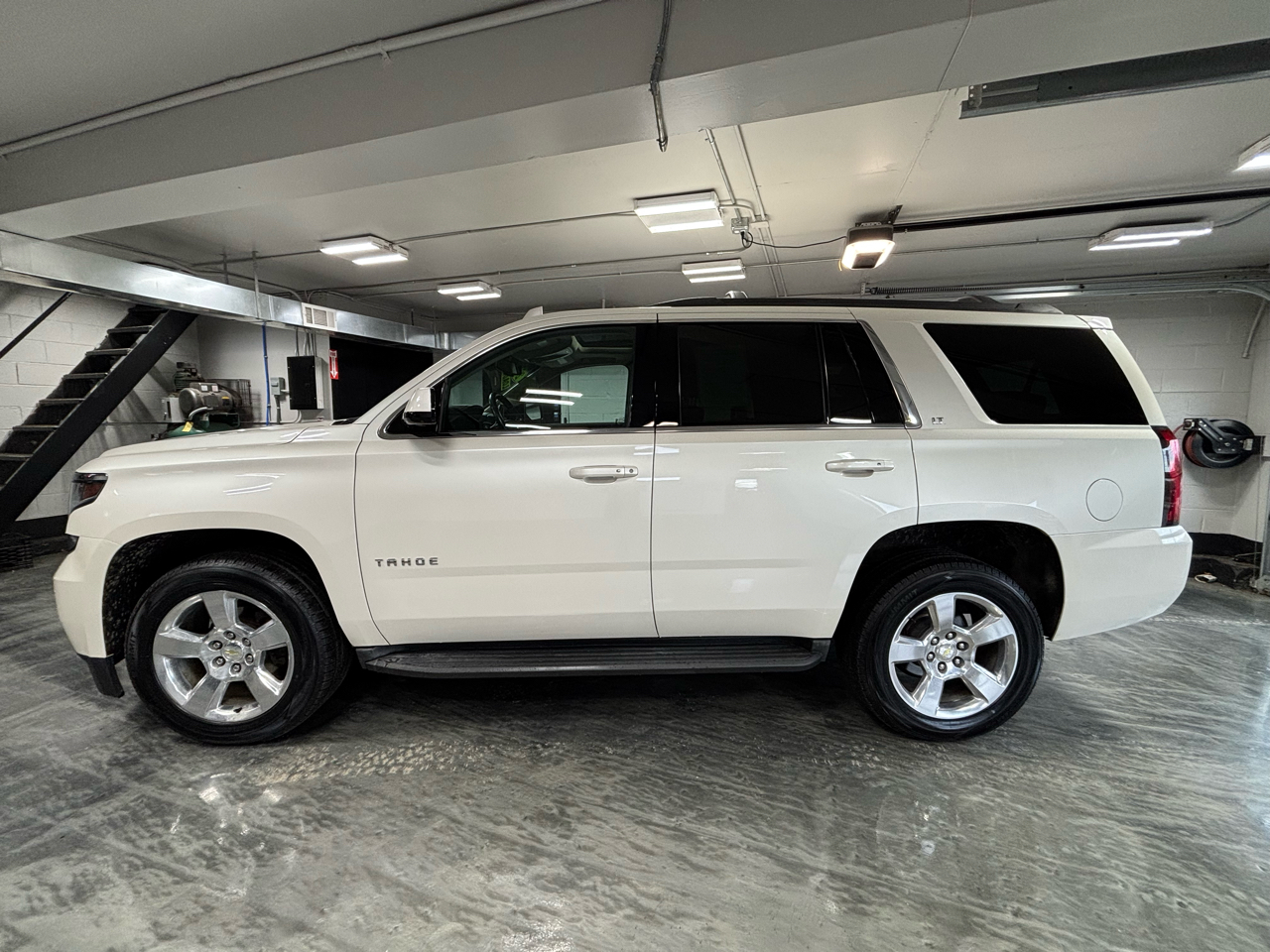 Chevrolet Tahoe 4WD 4dr LT 2015