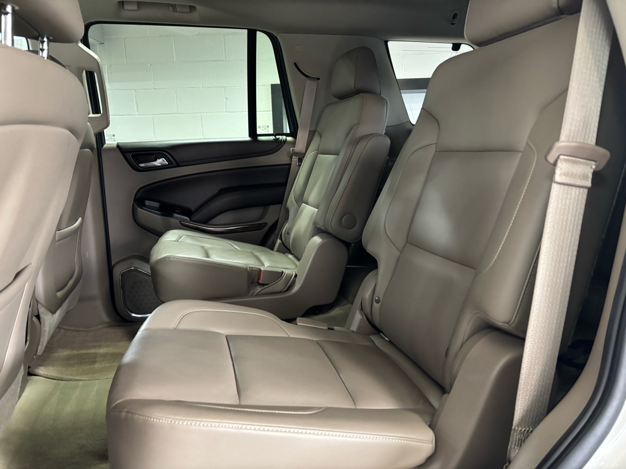 Chevrolet Tahoe 4WD 4dr LT 2015