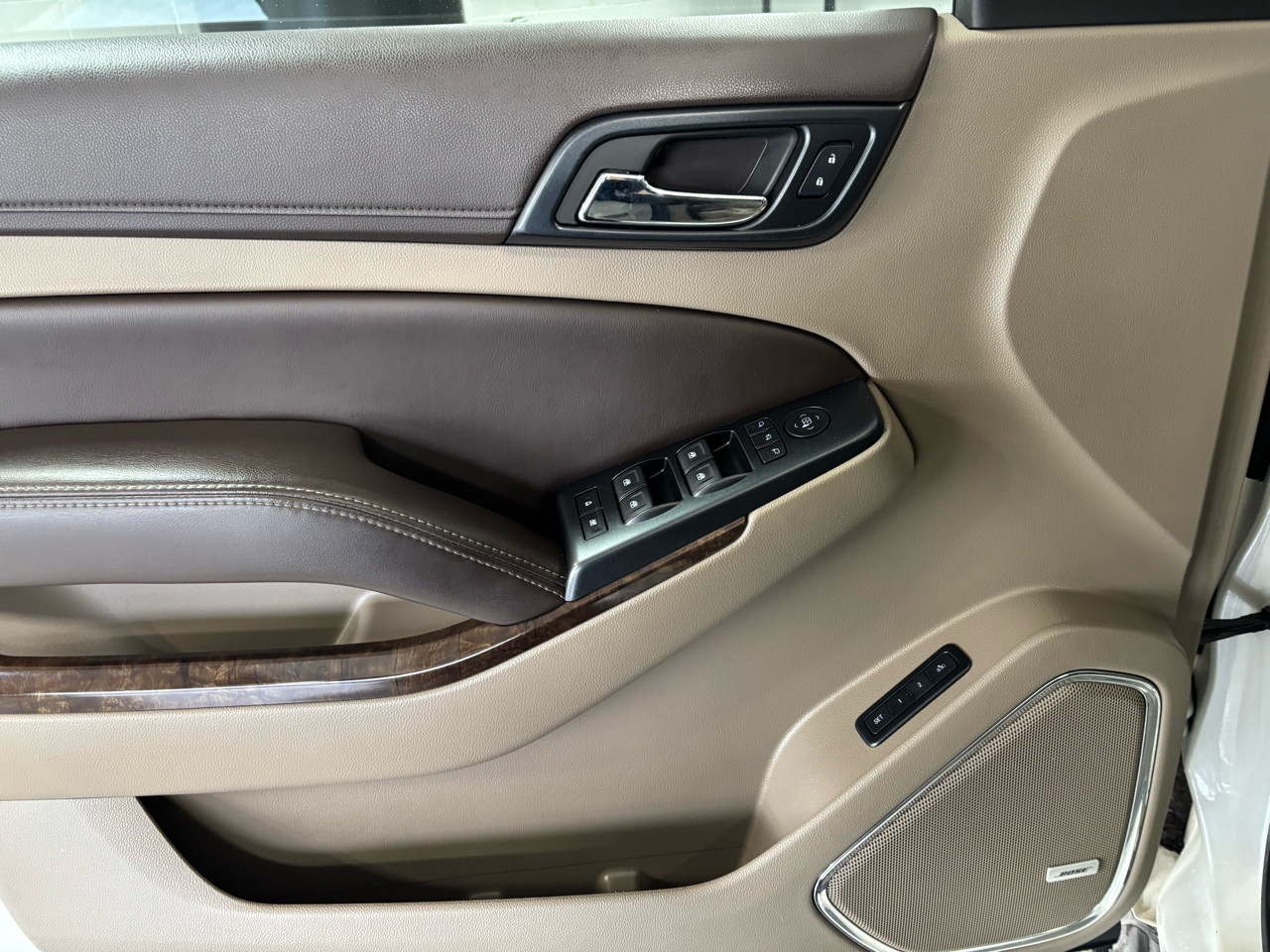 Chevrolet Tahoe 4WD 4dr LT 2015