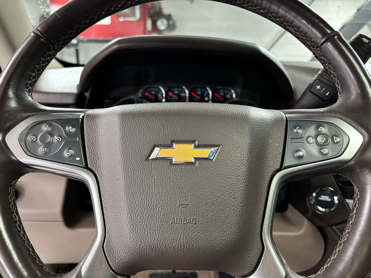 Chevrolet Tahoe 4WD 4dr LT 2015