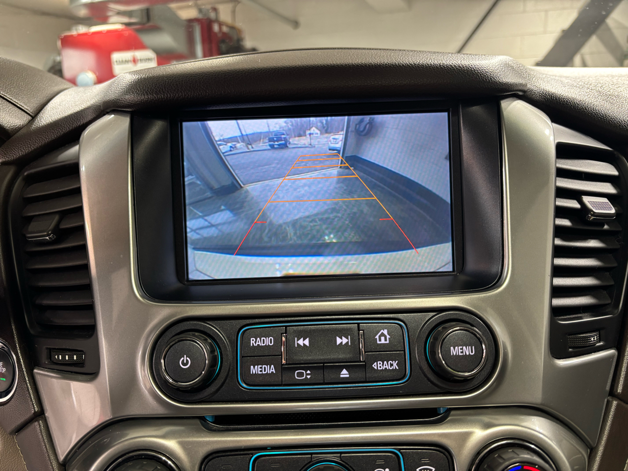 Chevrolet Tahoe 4WD 4dr LT 2015