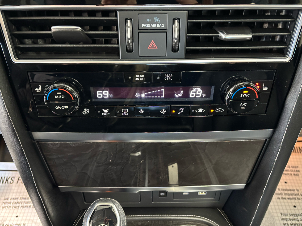 Infiniti QX80 LUXE AWD 2022