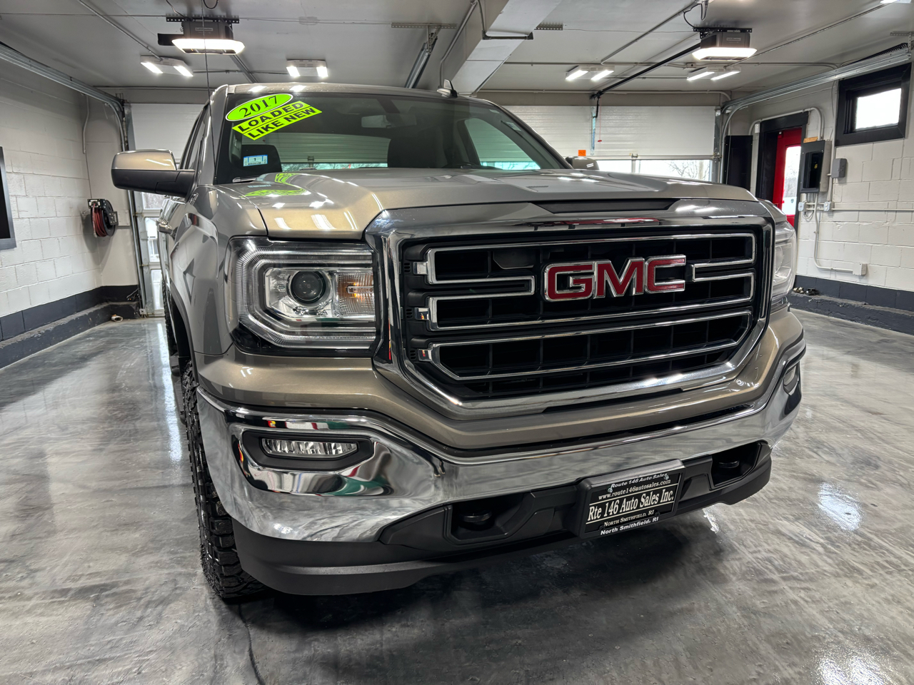 GMC Sierra 1500 4WD Double Cab 143.5" SLE 2017