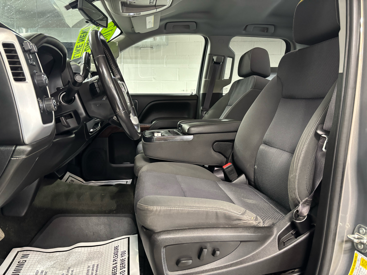 GMC Sierra 1500 4WD Double Cab 143.5" SLE 2017