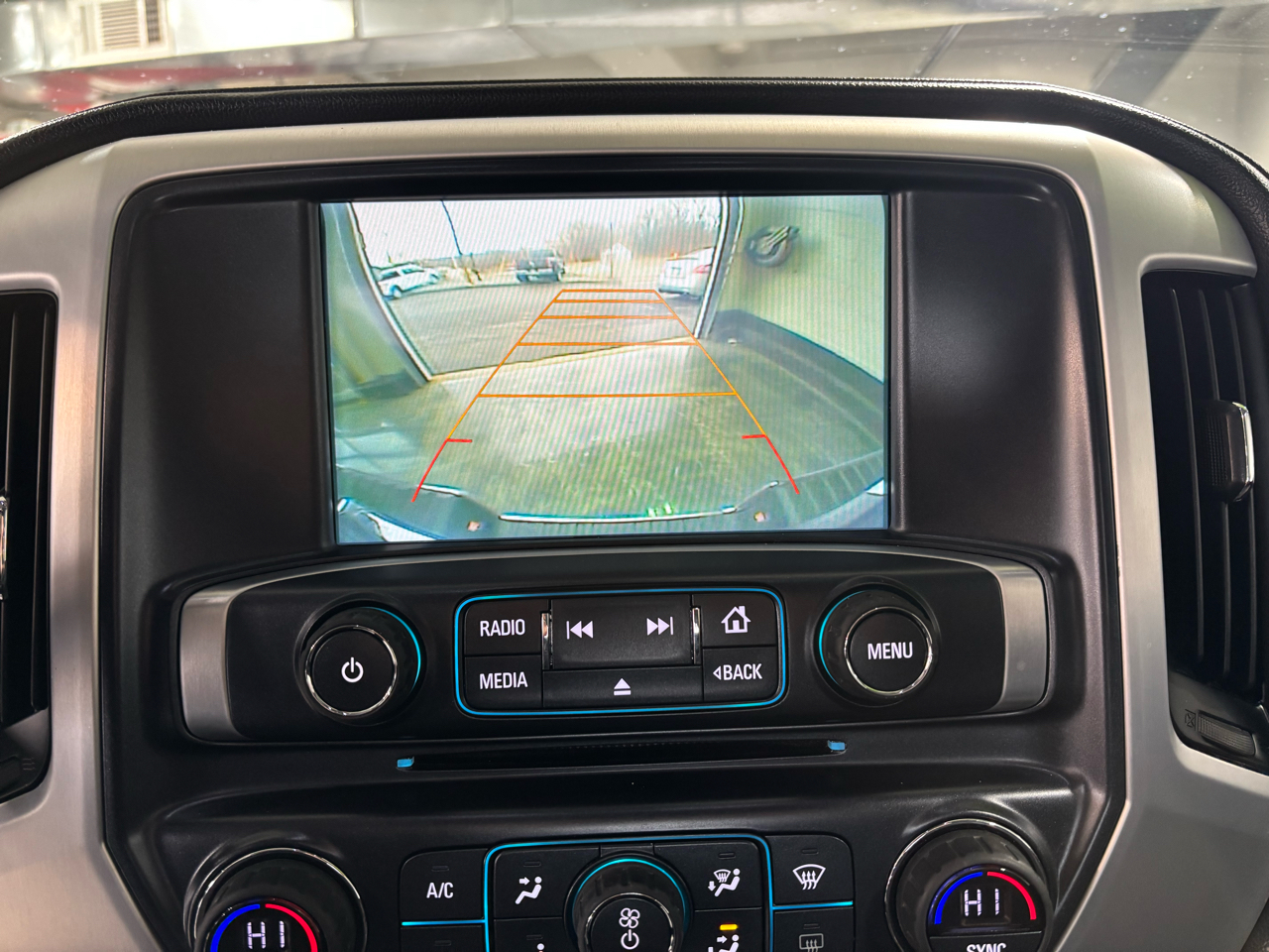 GMC Sierra 1500 4WD Double Cab 143.5" SLE 2017