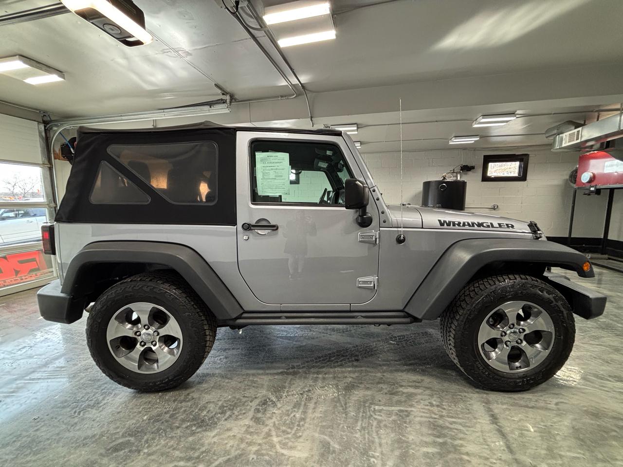Jeep Wrangler  2016