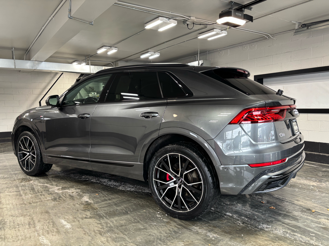 Audi Q8 Premium Plus 55 TFSI quattro 2020