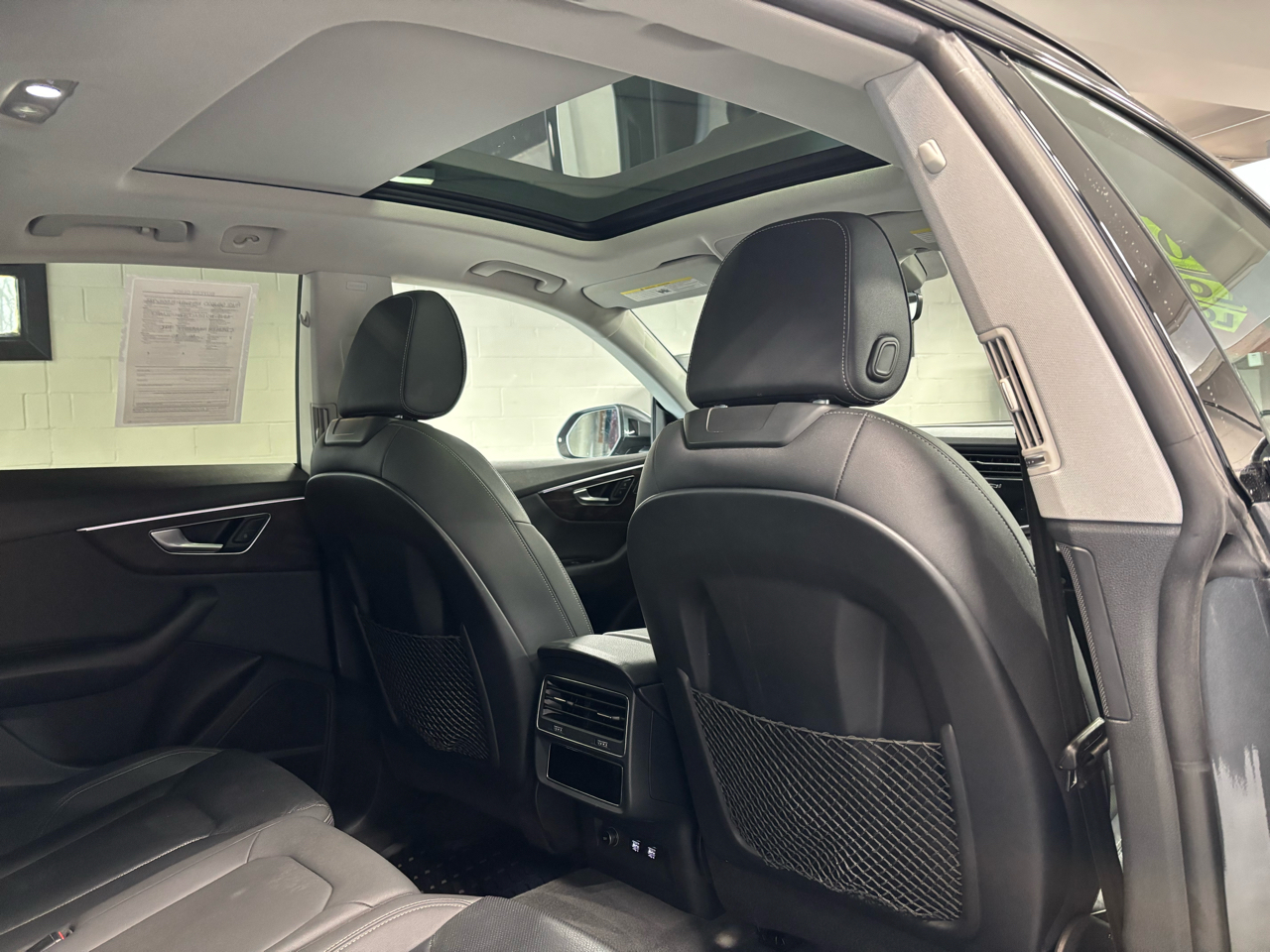 Audi Q8 Premium Plus 55 TFSI quattro 2020