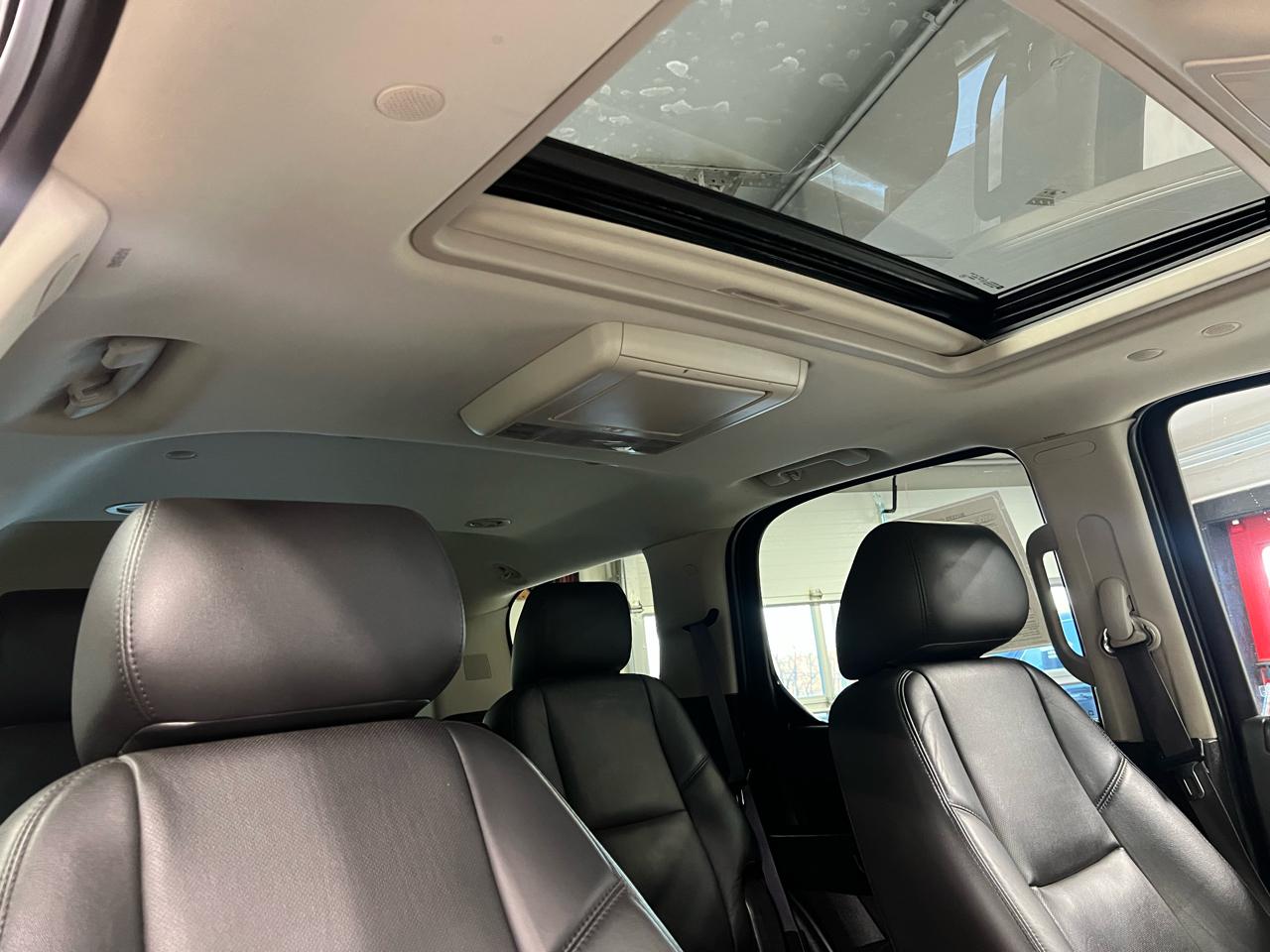 Cadillac Escalade AWD 4dr Premium 2013