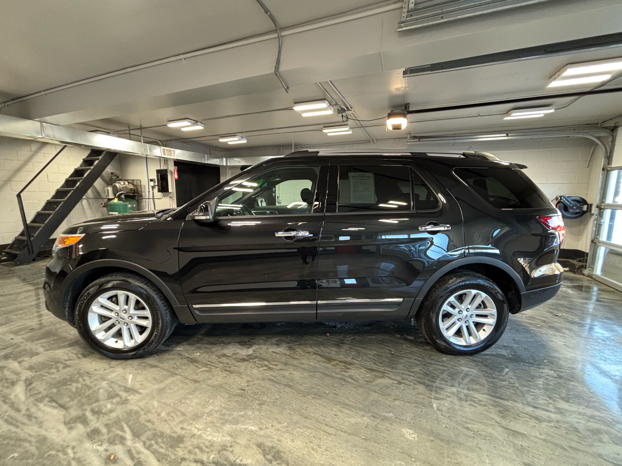 Ford Explorer 4WD 4dr XLT 2015