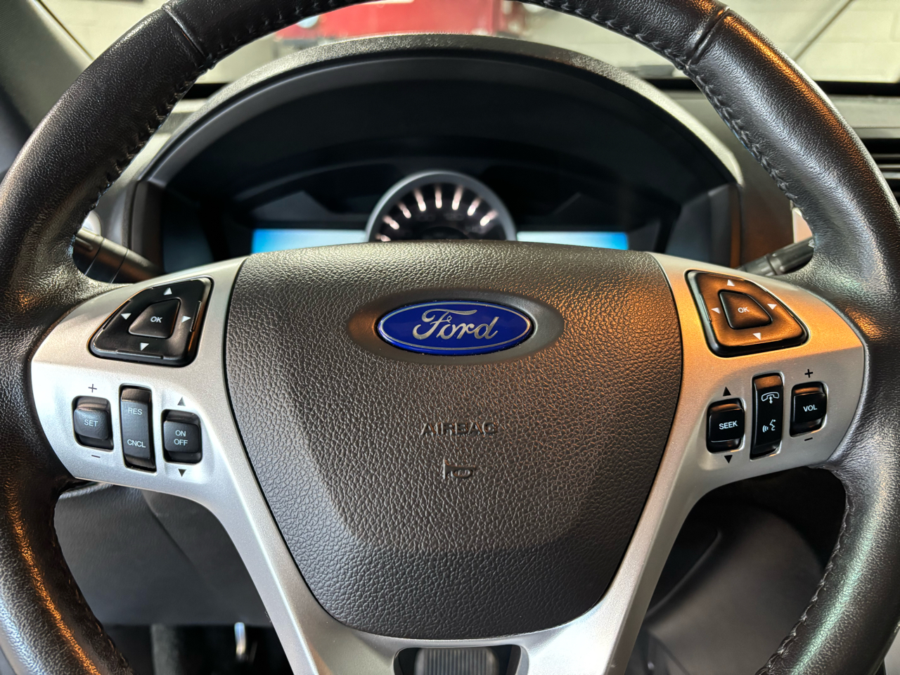 Ford Explorer 4WD 4dr XLT 2015